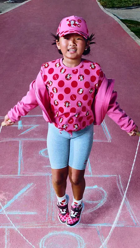 Çocuk Spor Giyim & Aksesuarları