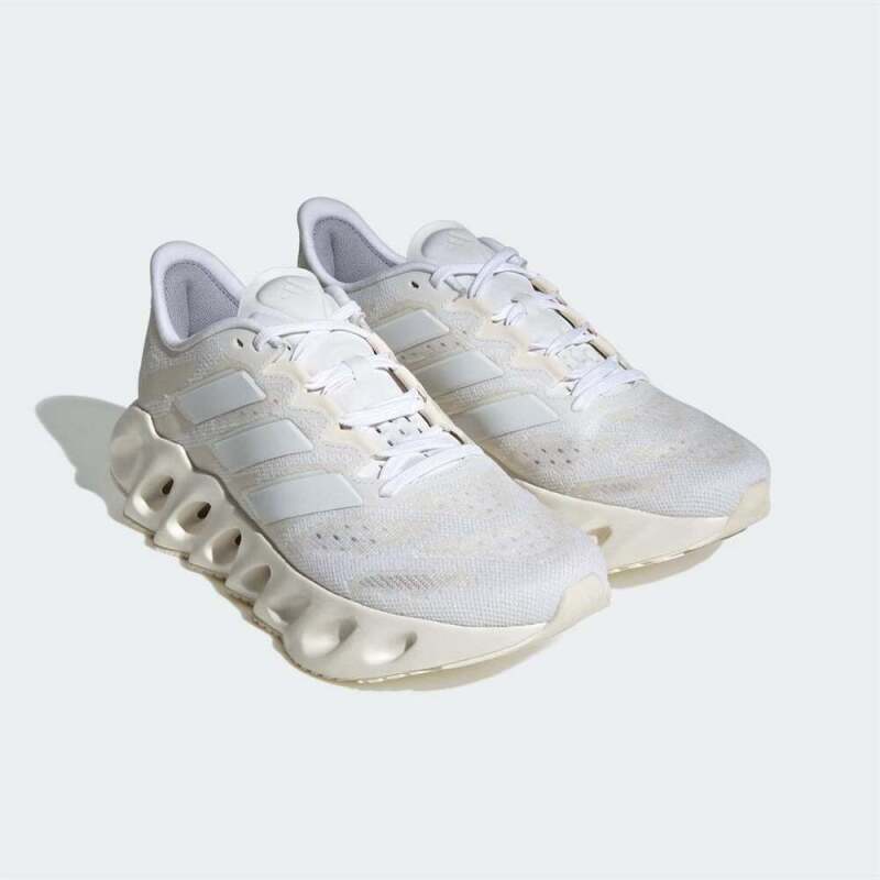 Adidas ADIDAS SWITCH FWD W BEYAZ Kadın Koşu Ayakkabısı - 4
