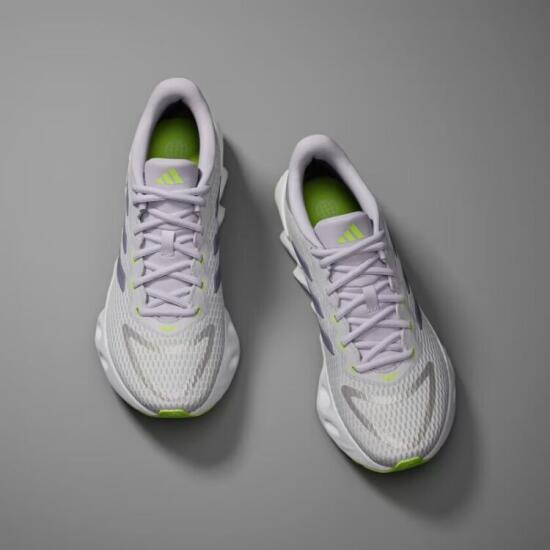 Adidas ADIDAS SWITCH RUN W BEYAZ Kadın Koşu Ayakkabısı - 3