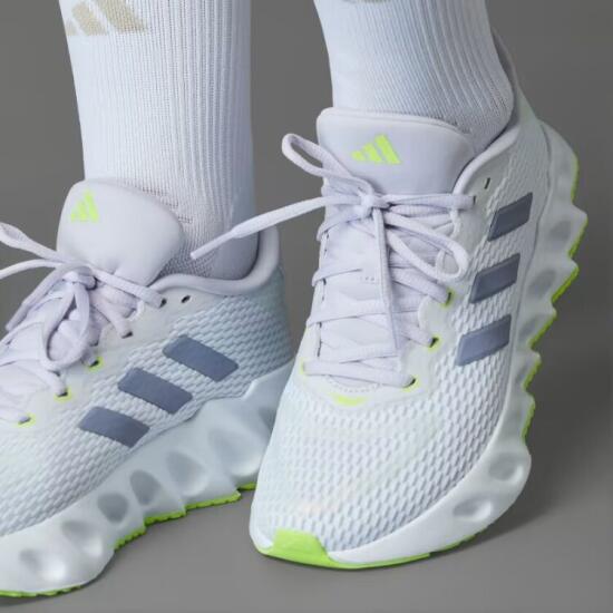 Adidas ADIDAS SWITCH RUN W BEYAZ Kadın Koşu Ayakkabısı - 8