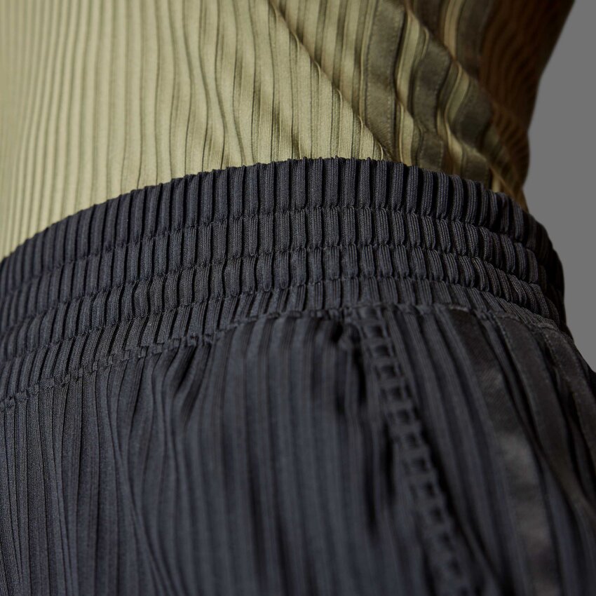 Adidas Pacer All Gym Seasonal Rib High-Rise Tonal 3-Stripes Kadın Şort - 9