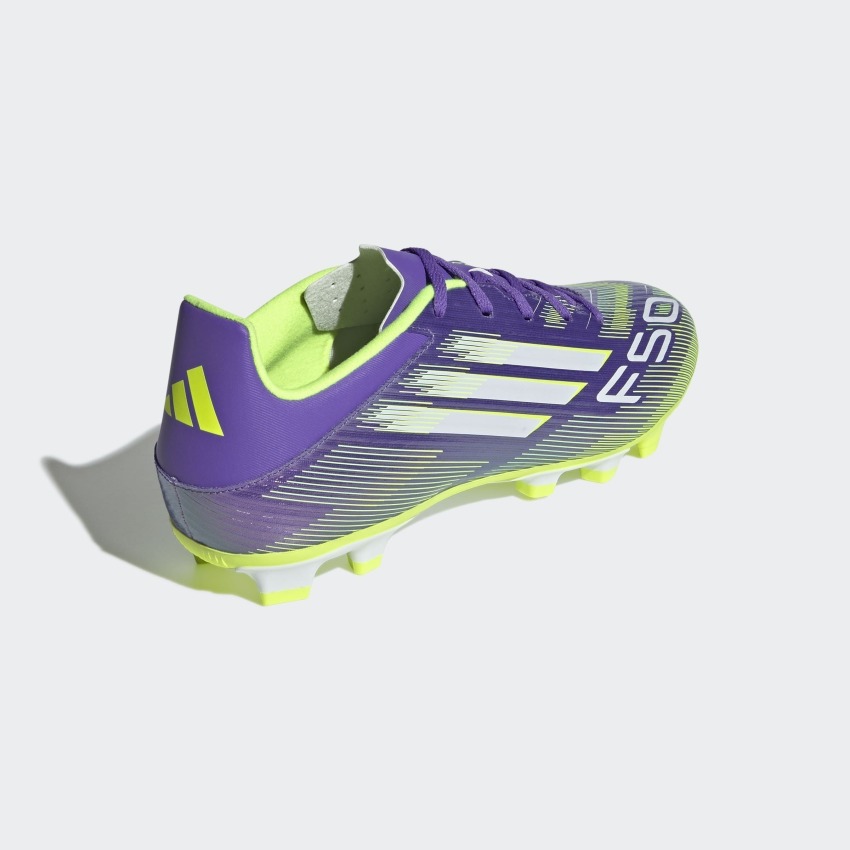 Adidas Predator Club Beyaz Erkek Halı Saha Ayakkabısı - 7
