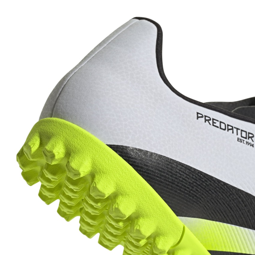 Adidas Predator Club Beyaz Erkek Halı Saha Ayakkabısı - 7