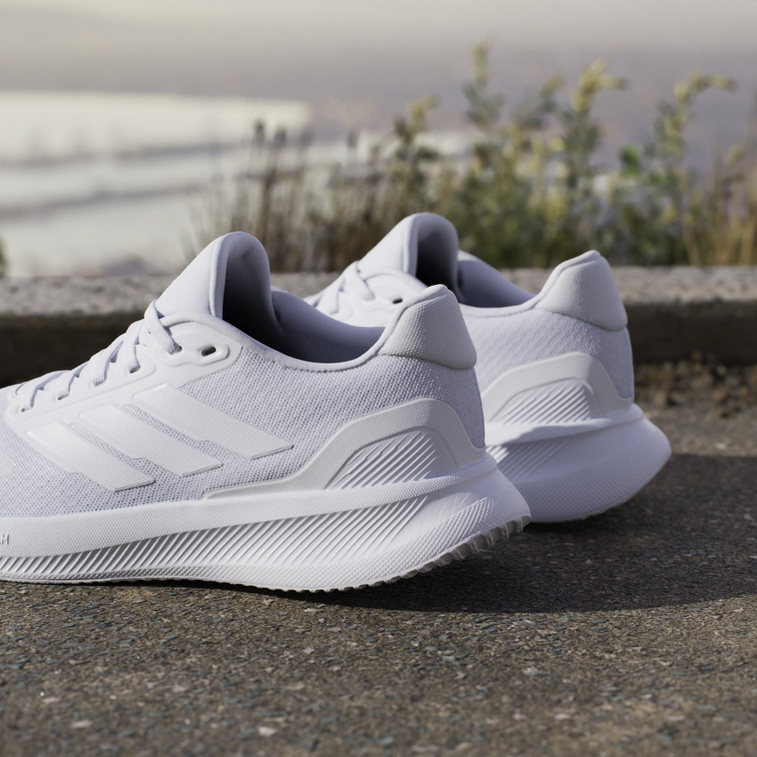 Adidas RUNFALCON 5 W BEYAZ Kadın Koşu Ayakkabısı - 9