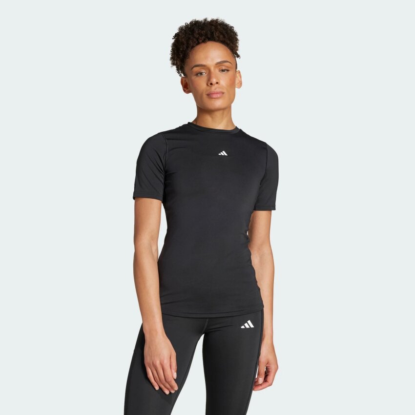 Adidas TECHFIT Training Siyah Kadın Tshirt - 1