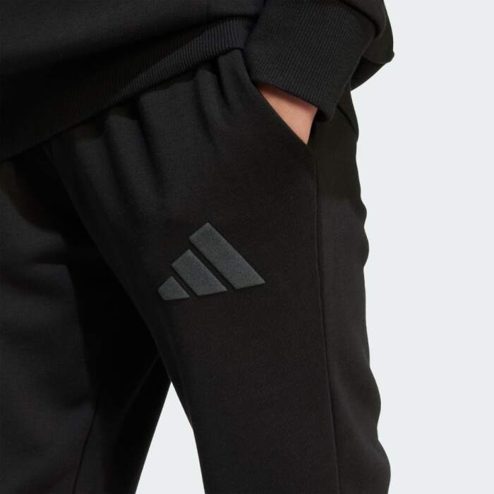Adidas X Smileyworld
Siyah Çocuk Eşofman Altı - 5