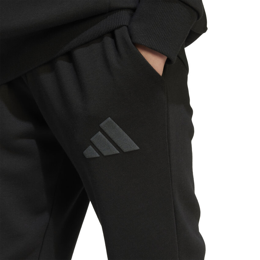 Adidas X Smileyworld
Siyah Çocuk Eşofman Altı - 4