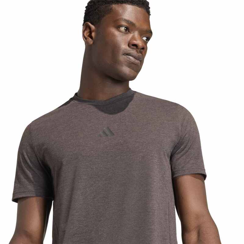 Adidas Designed for Training Kahverengi Erkek Tshirt - 5