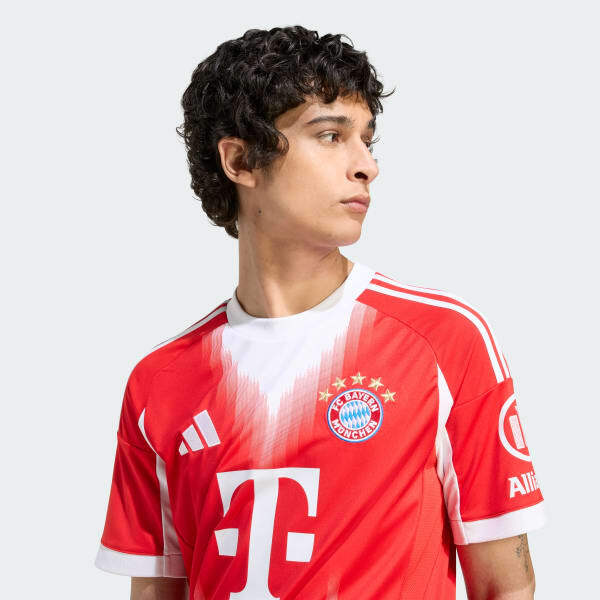 FC Bayern 25/26 İç Saha Forması - 7