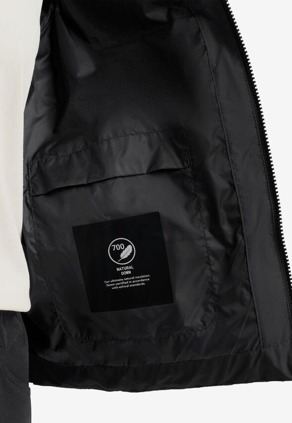 Jack Wolfskin Frozen Palace Siyah Kadın Mont - 5