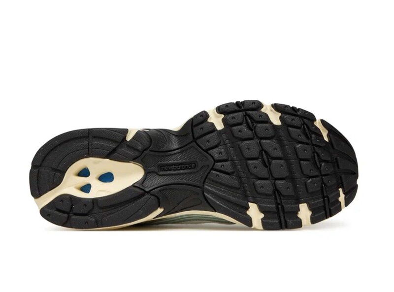 New Balance 530 Gri Kadın Günlük Ayakkabı - 4