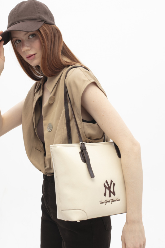  New York Yankees Bej Kadın El Çantası - 2