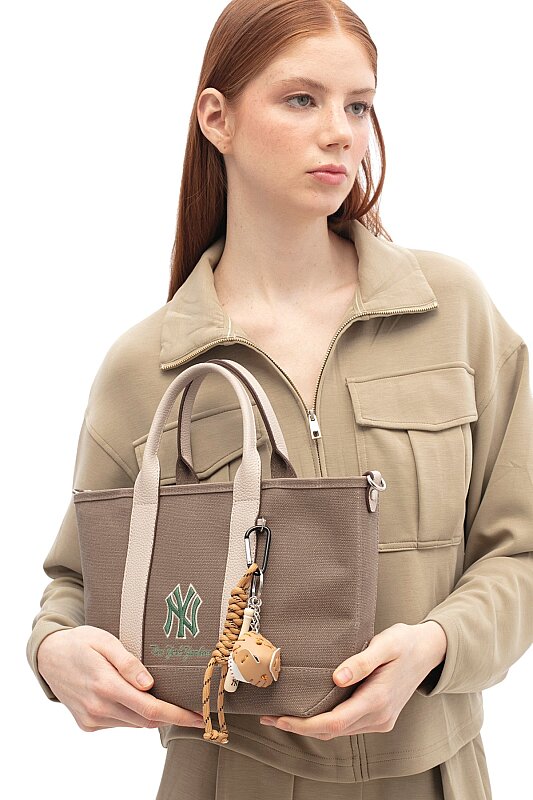  New York Yankees Bej Kadın Omuz Çantası - New York Yankees