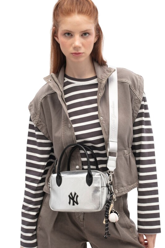 New York Yankees Gri Kadın El Çantası - 1