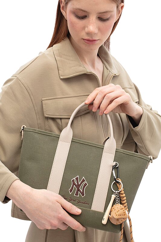  New York Yankees Haki Kadın Omuz Çantası - New York Yankees