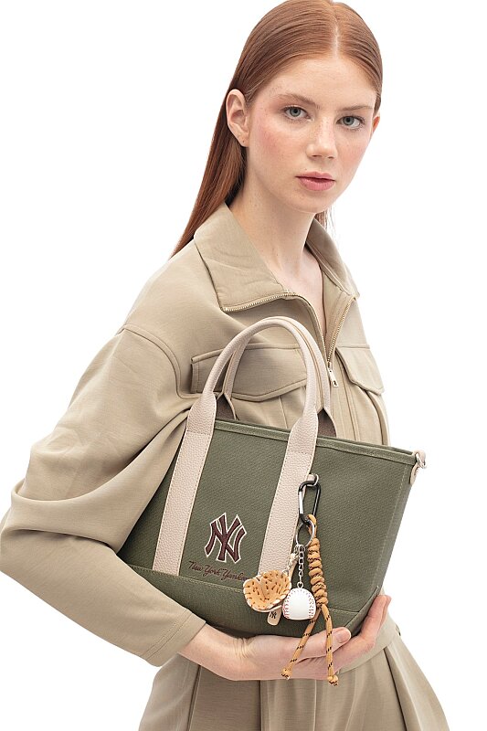  New York Yankees Haki Kadın Omuz Çantası - New York Yankees (1)