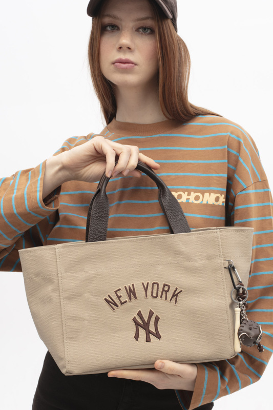  New York Yankees Kahverengi-Bej Kadın El Çantası - New York Yankees