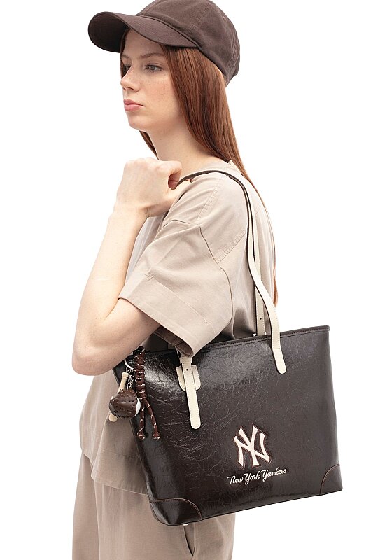  New York Yankees Kahverengi Kadın El Çantası - New York Yankees (1)