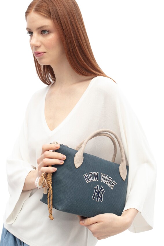 New York Yankees Lacivert Kadın El Çantası - 1