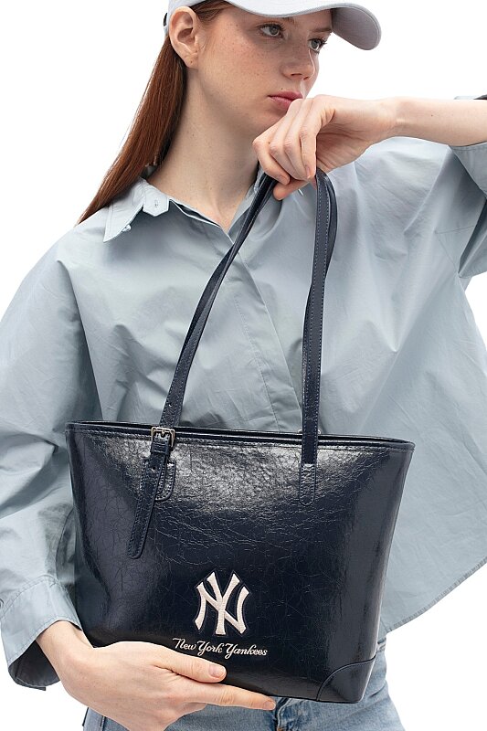  New York Yankees Lacivert Kadın El Çantası - New York Yankees