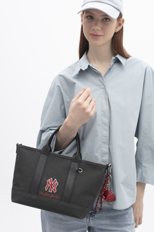  New York Yankees Siyah Kadın Omuz Çantası - 2