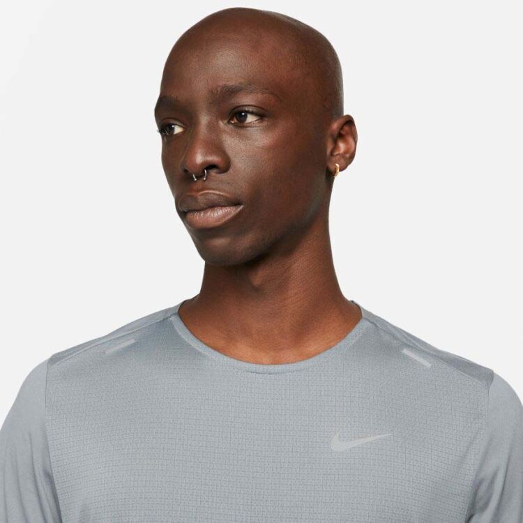 Nike M NK DF RISE 365 SS Açık Gri Erkek Tshirt - 3