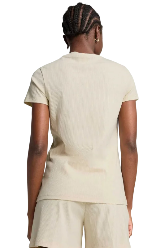 Puma Ess Elevated Kadın Tshirt - 2