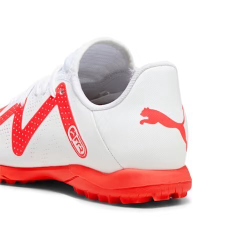Puma FUTURE PLAY TT Jr BEYAZ Çocuk Halı Saha Ayakkabısı - 4