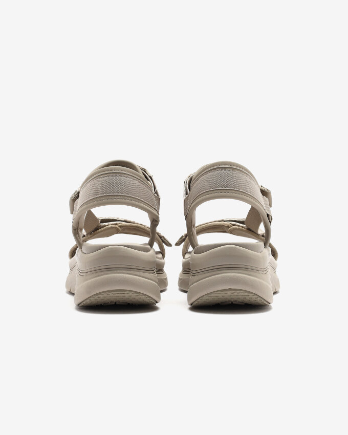 Skechers D'lux Walker - Pretty Field Kadın Sandalet - 6