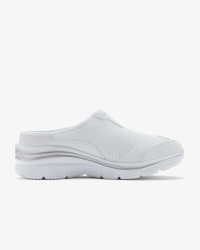 Skechers FASHİON FİT BEYAZ Kadın Günlük Ayakkabı - 1