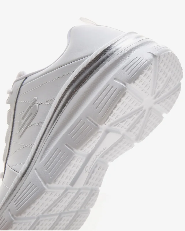 Skechers FASHION FIT - EFFORTLESS BEYAZ Kadın Günlük Ayakkabı - 6