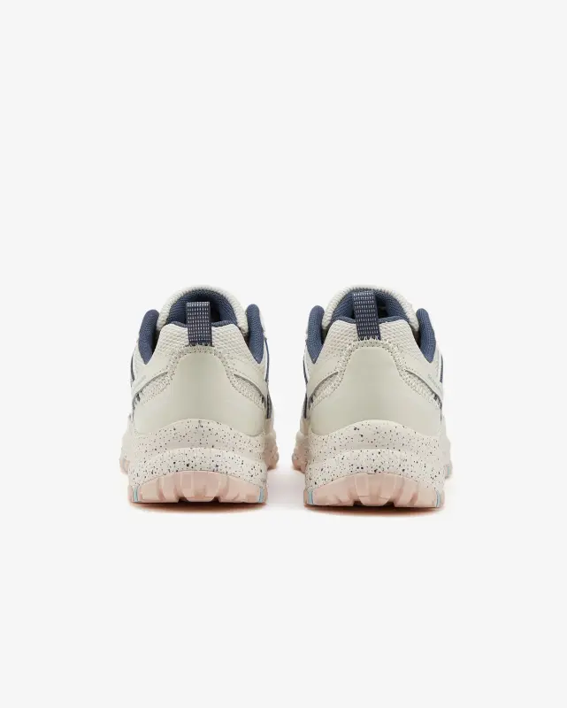 Skechers Hillcrest Beyaz Kadın Outdoor Ayakkabı - 5