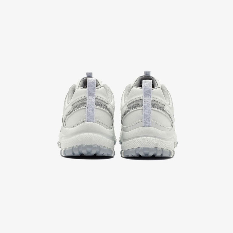 Skechers Hillcrest Beyaz Kadın Outdoor Ayakkabı - 5