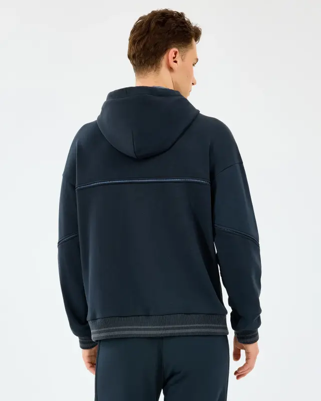 Skechers Hoodie Siyah Erkek Sweatshirt - 3