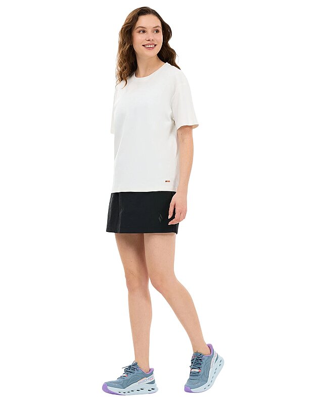 Skechers Loose Fit Beyaz Kadın Tshirt - 4