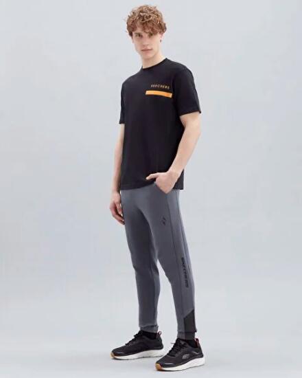 Skechers M Graphic Tee Chest Printed Pique T-Shirt SİYAH Erkek Tshirt - 4