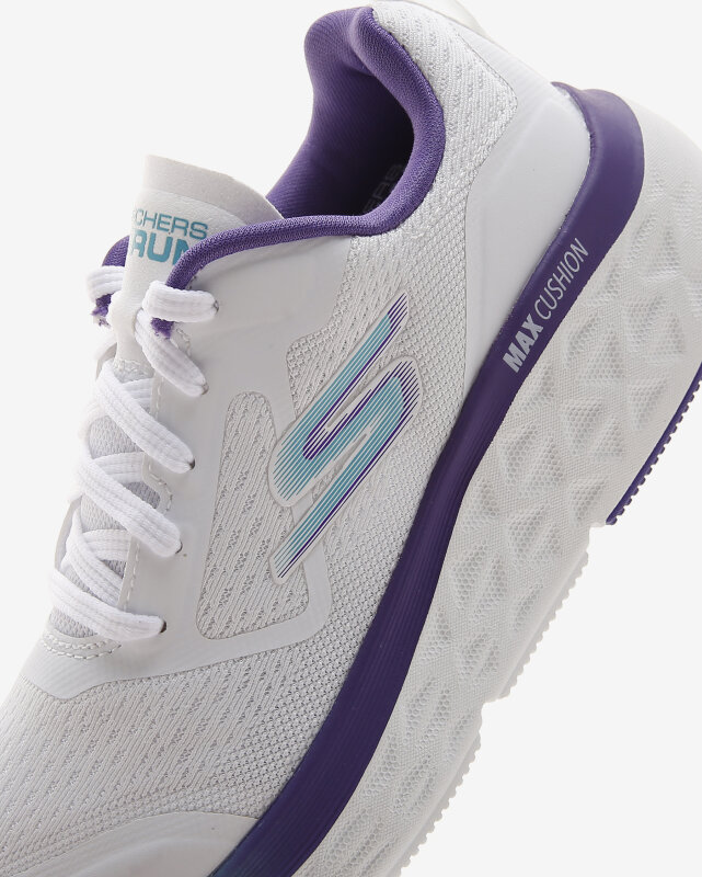 Skechers MAX CUSHIONING DELTA - ULTIMA BEYAZ Kadın Koşu Ayakkabısı - 8