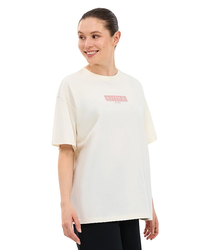Skechers Oversize Fit Graphic Beyaz Kadın Tshirt - Skechers