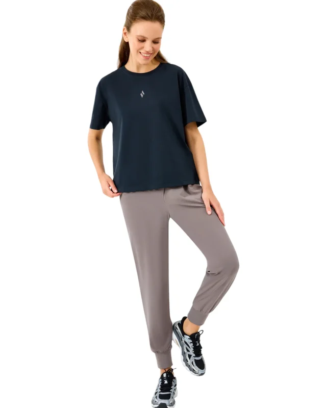 Skechers W Light Fabric T-Shirt Siyah Kadın Tshirt 