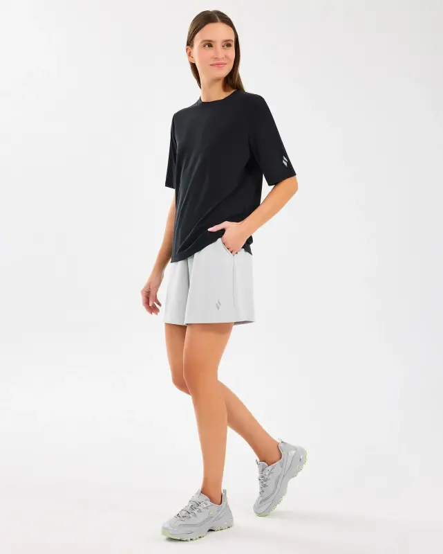 Skechers W Lounge Regular 5 Inch Sweatshort Kadın Şort - 2