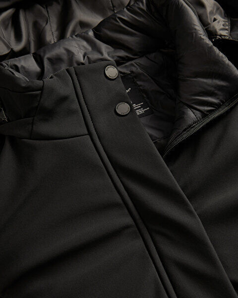 Skechers Outerwear Padded Siyah Kadın Mont - 3