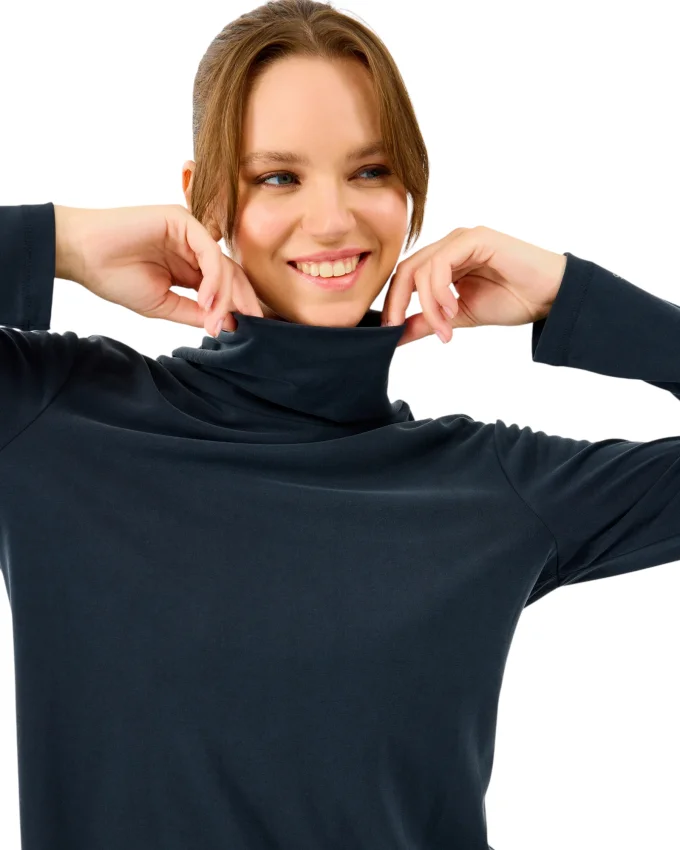 Skechers W Turtle Neck Longsleeve Softluxe T-Shirt Siyah Kadın Tshirt - 3