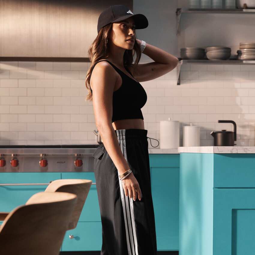 Adidas Essentials 3-Stripes Lifestyle Woven Paraşüt Siyah Kadın Eşofman Altı - 7